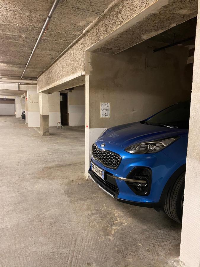 Le Petit Mouchoir Et Son Garage Lägenhet Sainte-Maxime Exteriör bild